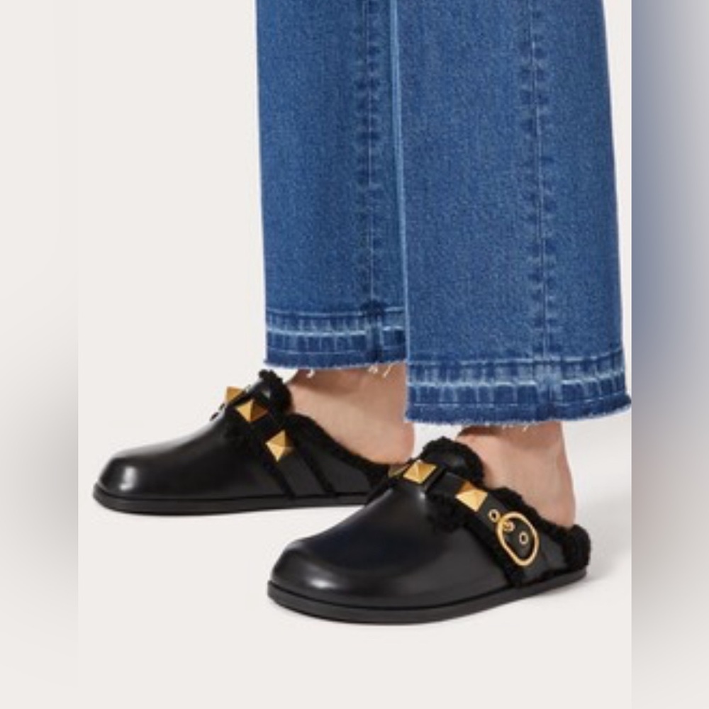 Valentino Garavani Sabot Roman Stud Leather Mules